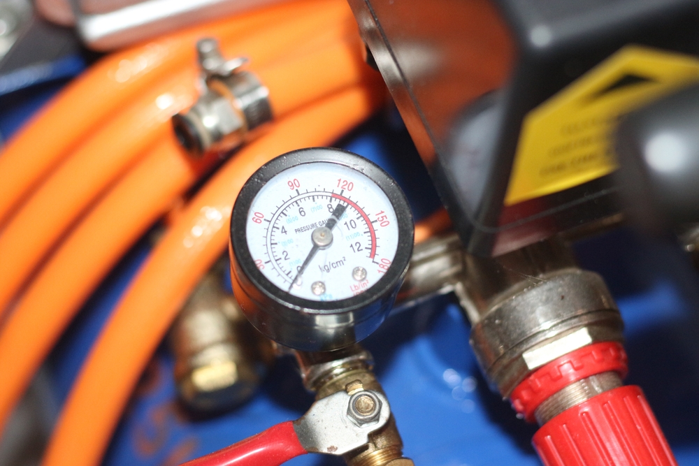 Pressure,gauge,of,the,air,compressor